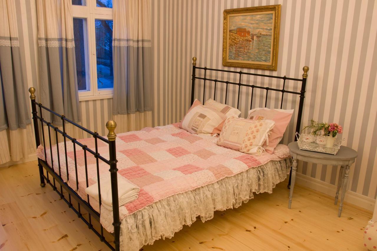 Villa Tammsaare Pärnu Esterno foto